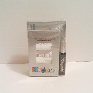 Sunglass Hut International Sunglass Cleaner Kit